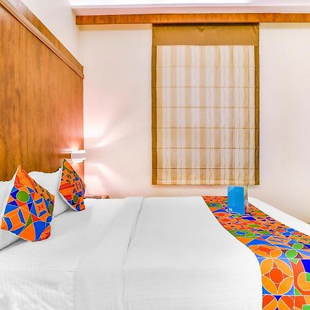 Fabhotel Arastu Nampally Хайдарабад Экстерьер фото
